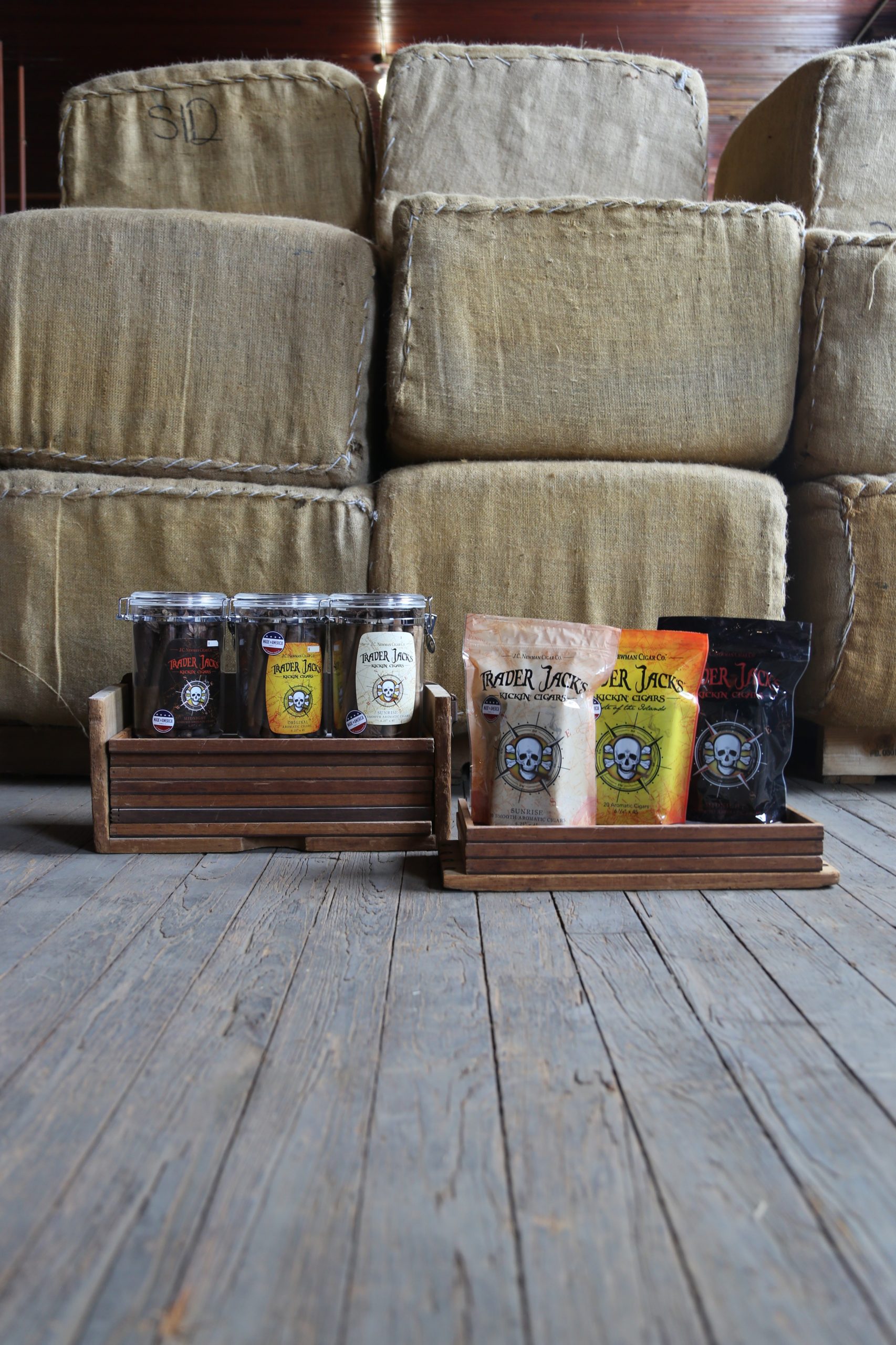 Trader Jacks - Image 2