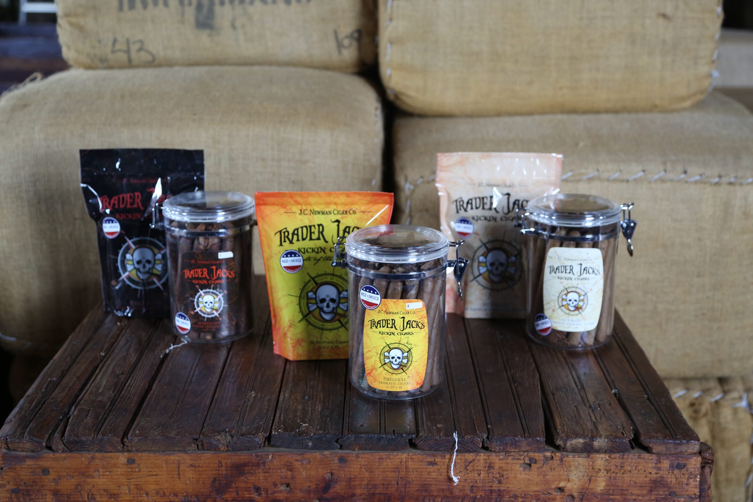 Trader Jacks - Image 12