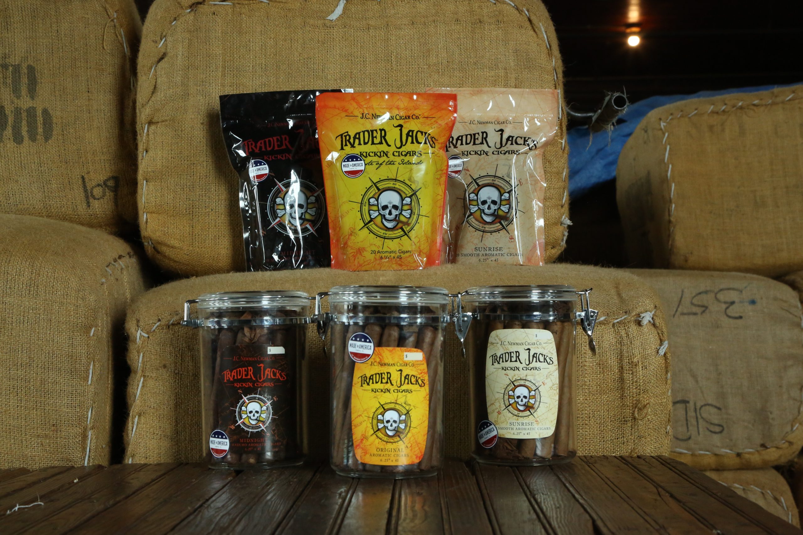 Trader Jacks - Image 14