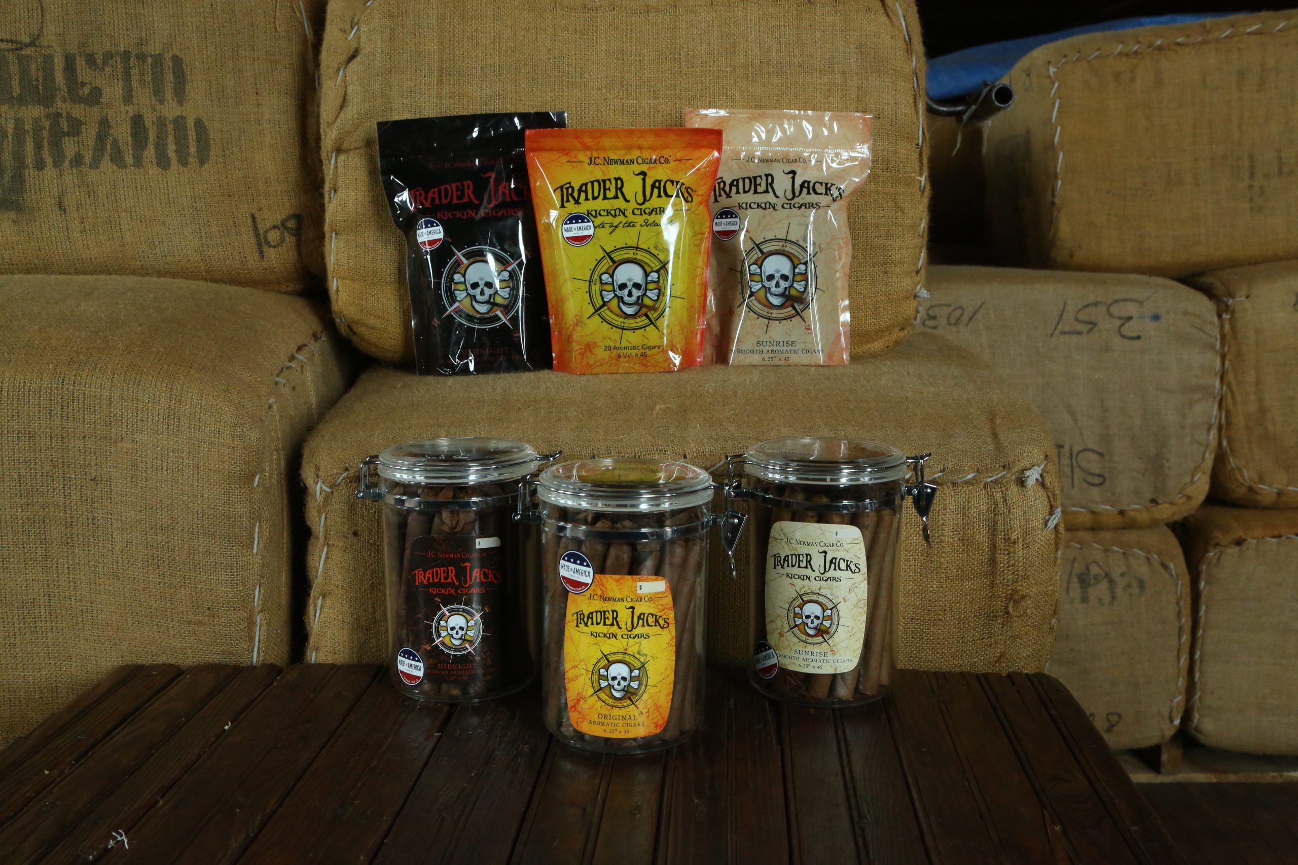 Trader Jacks - Image 15