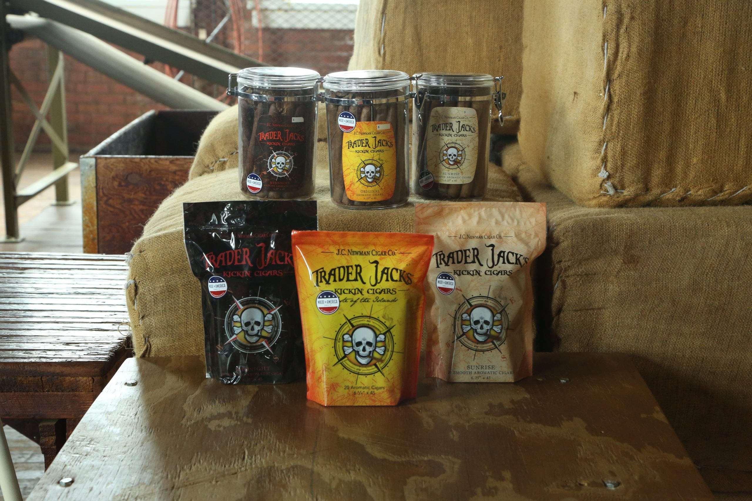 Trader Jacks - Image 17